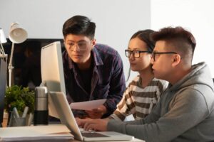 Membangun Sistem E-Learning Untuk Perusahaan Secara Mandiri